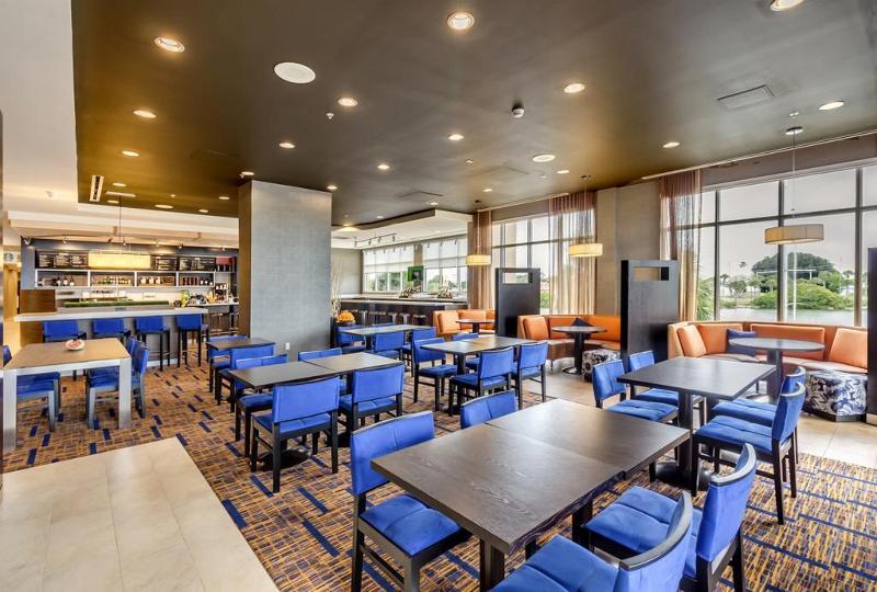 Courtyard By Marriott St. Petersburg Clearwater/Madeira Beach Exterior photo
