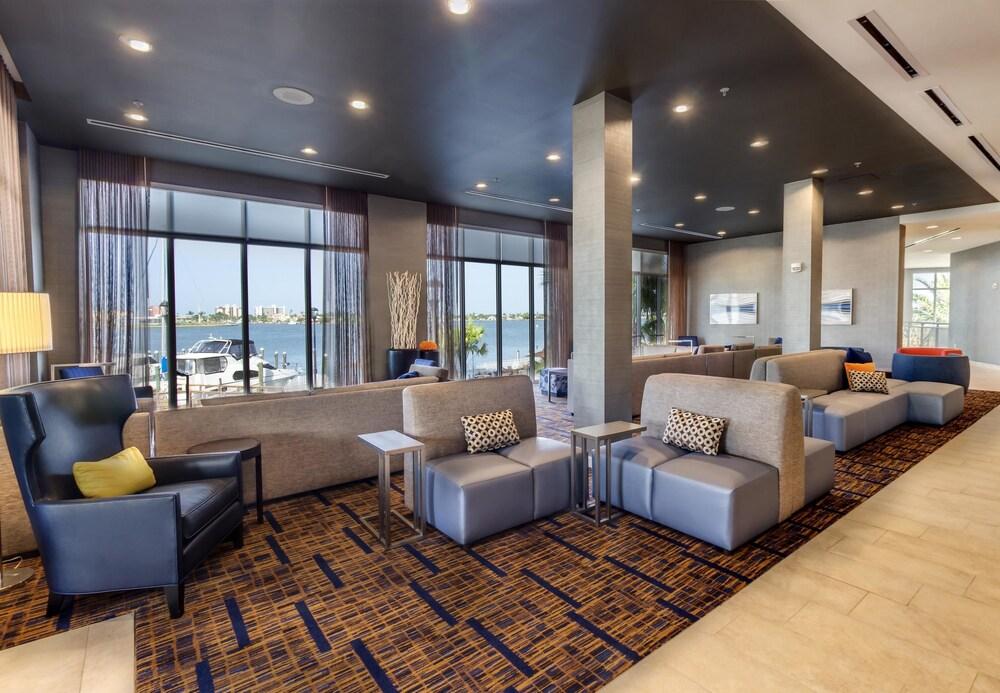 Courtyard By Marriott St. Petersburg Clearwater/Madeira Beach Exterior photo
