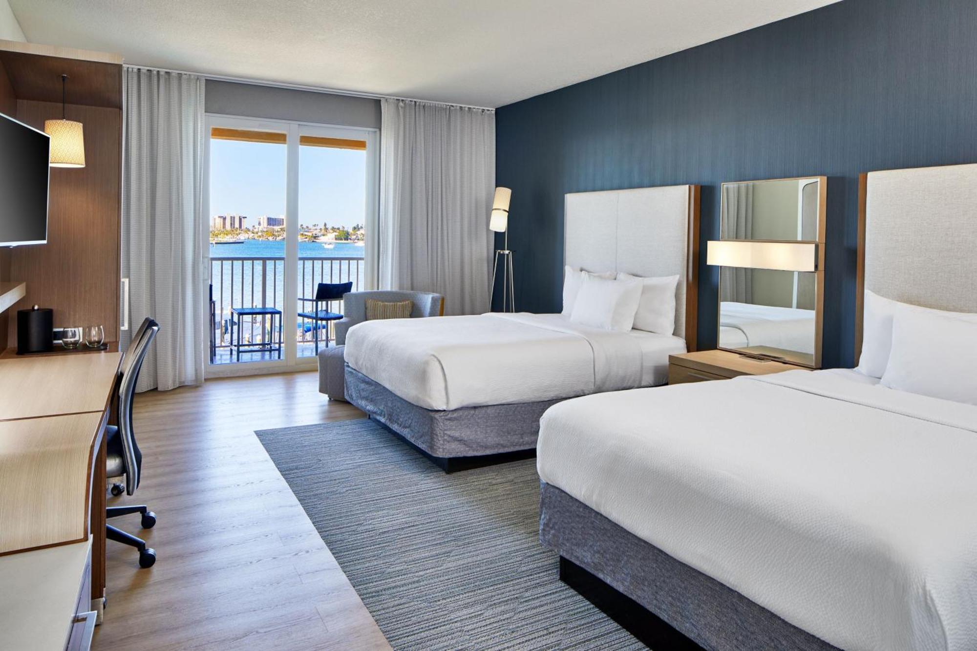 Courtyard By Marriott St. Petersburg Clearwater/Madeira Beach Exterior photo