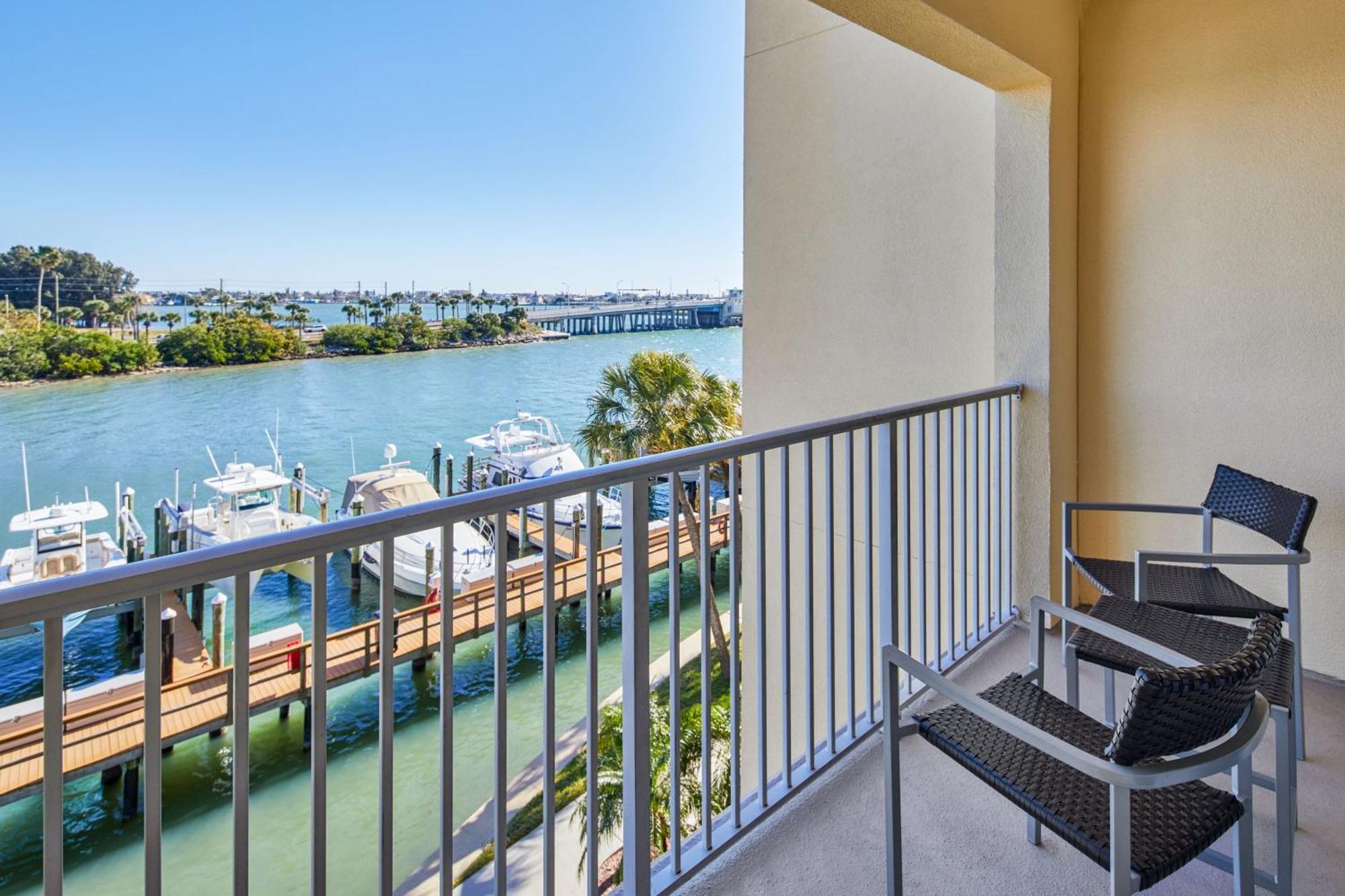 Courtyard By Marriott St. Petersburg Clearwater/Madeira Beach Exterior photo