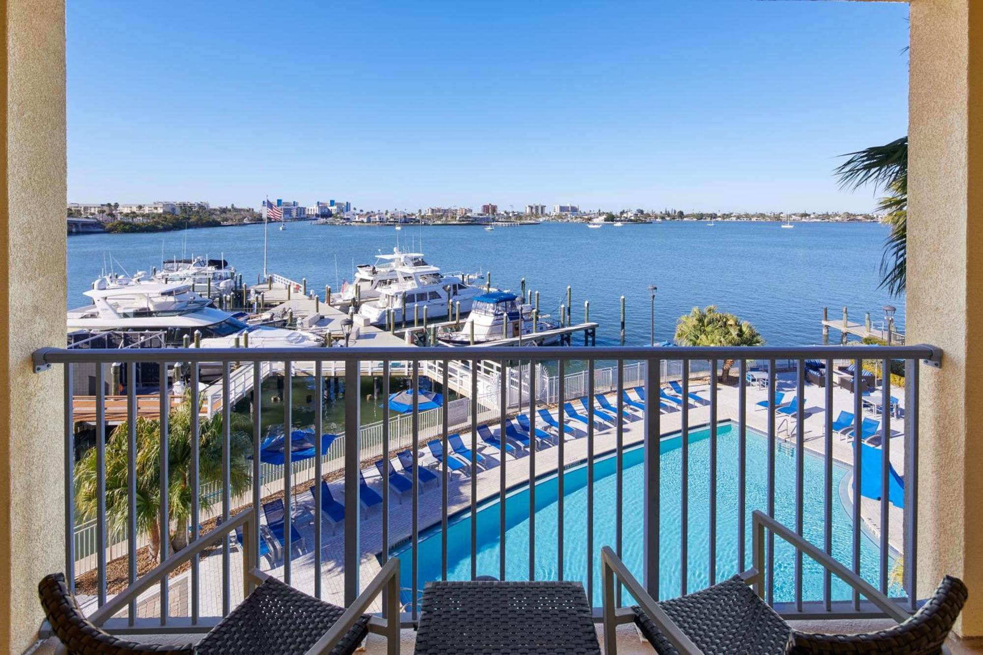Courtyard By Marriott St. Petersburg Clearwater/Madeira Beach Exterior photo