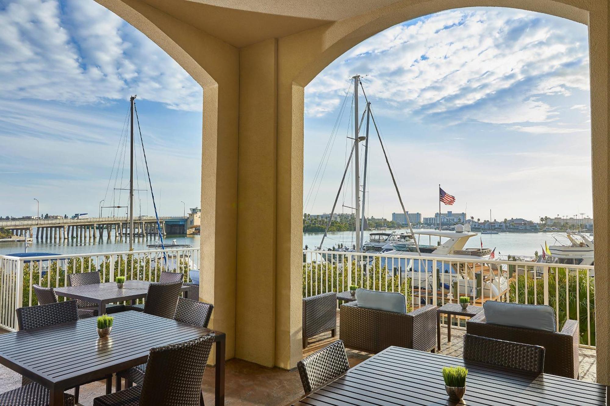Courtyard By Marriott St. Petersburg Clearwater/Madeira Beach Exterior photo