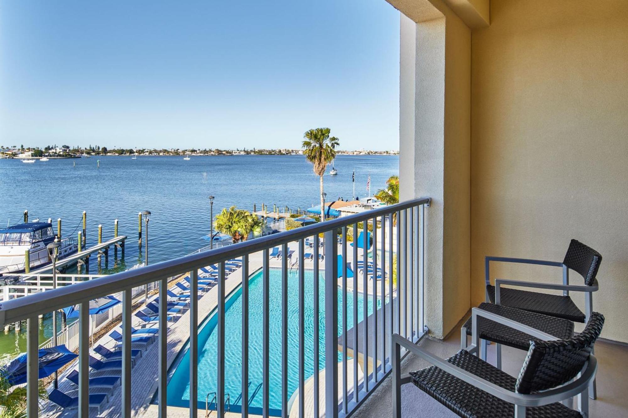 Courtyard By Marriott St. Petersburg Clearwater/Madeira Beach Exterior photo