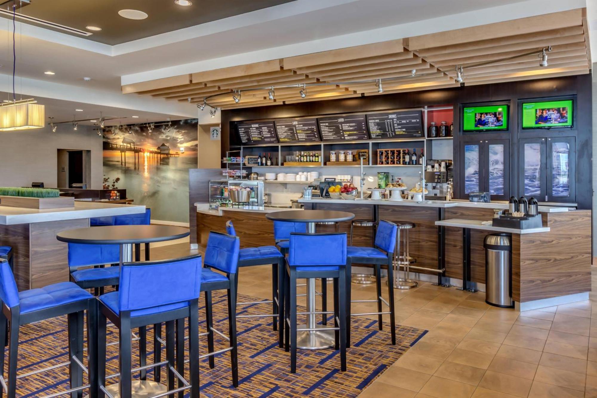 Courtyard By Marriott St. Petersburg Clearwater/Madeira Beach Exterior photo